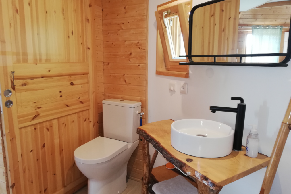 hebergement insolite bretagne photo – cabane vikings (12)