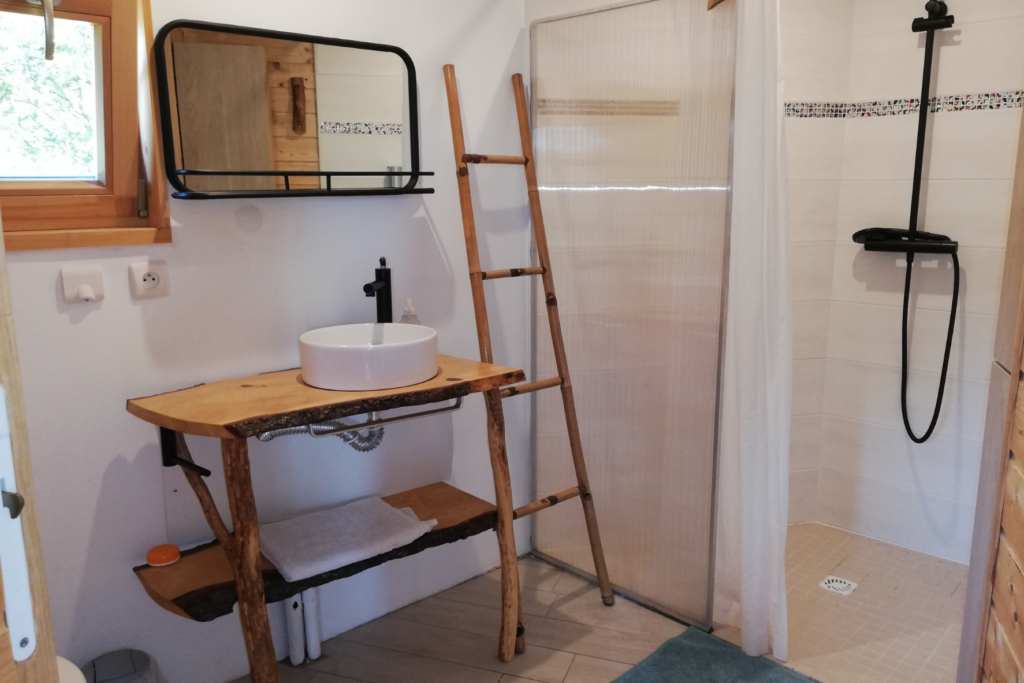 hebergement insolite bretagne photo – cabane vikings (13)